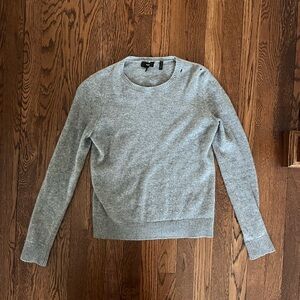 Theory Light Gray Cashmere Crewneck
